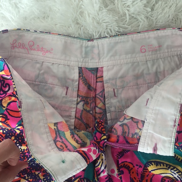 Lilly Pulitzer sz 6 Callahan Printed short - Picture 2 of 4
